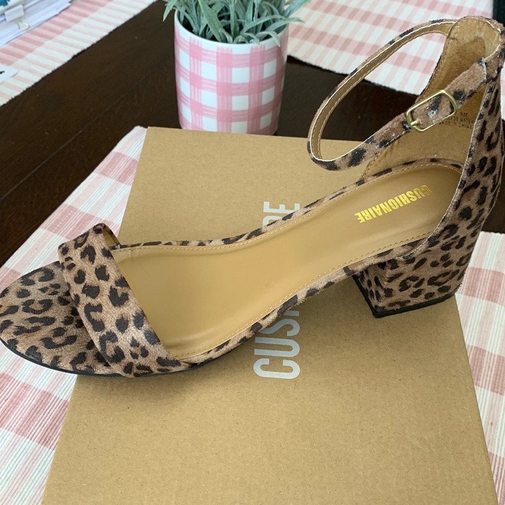 Cushionaire Women's Alba One Band Mid Block Heel Sandal leopard